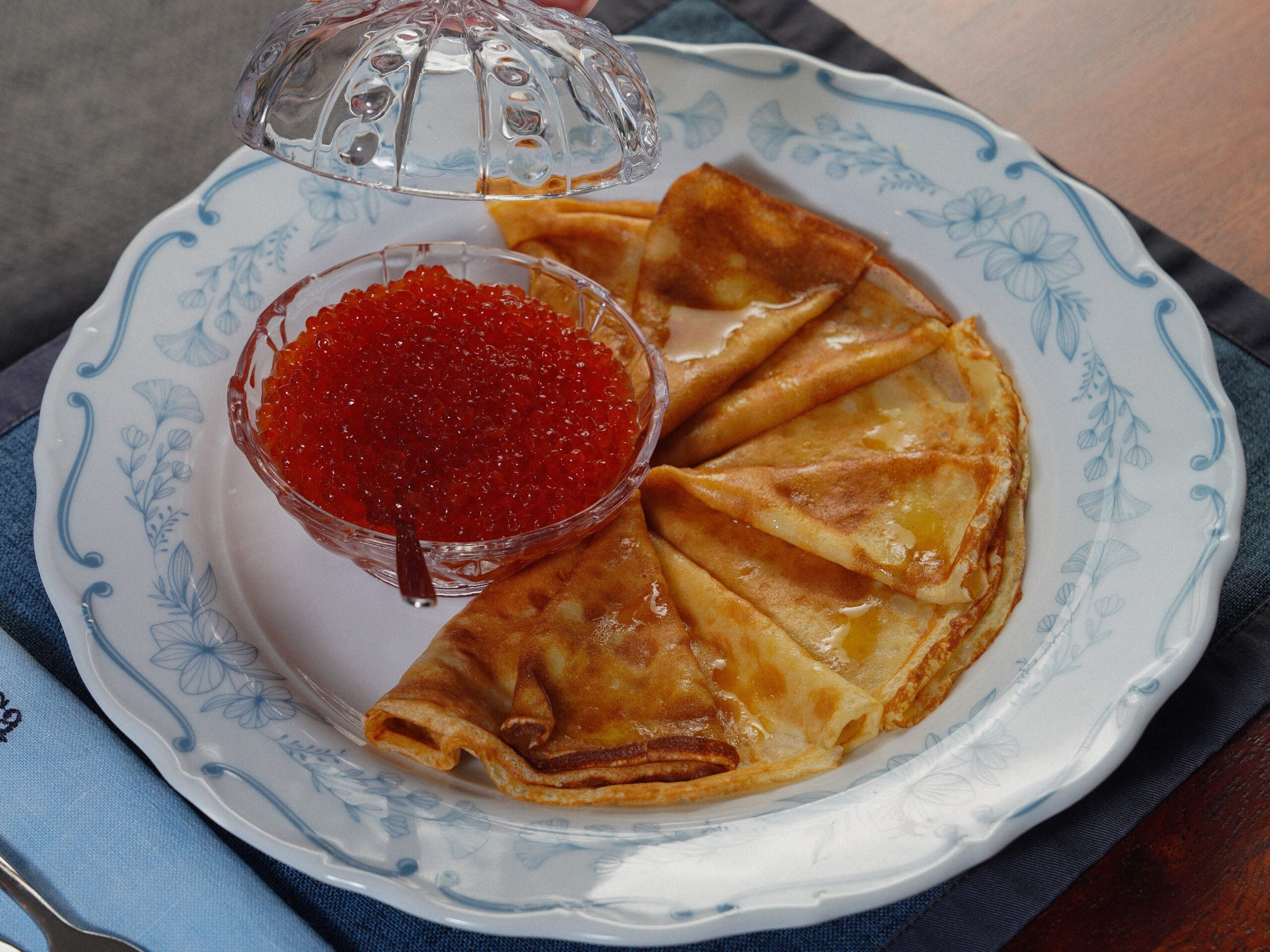 Café Pushkin Review