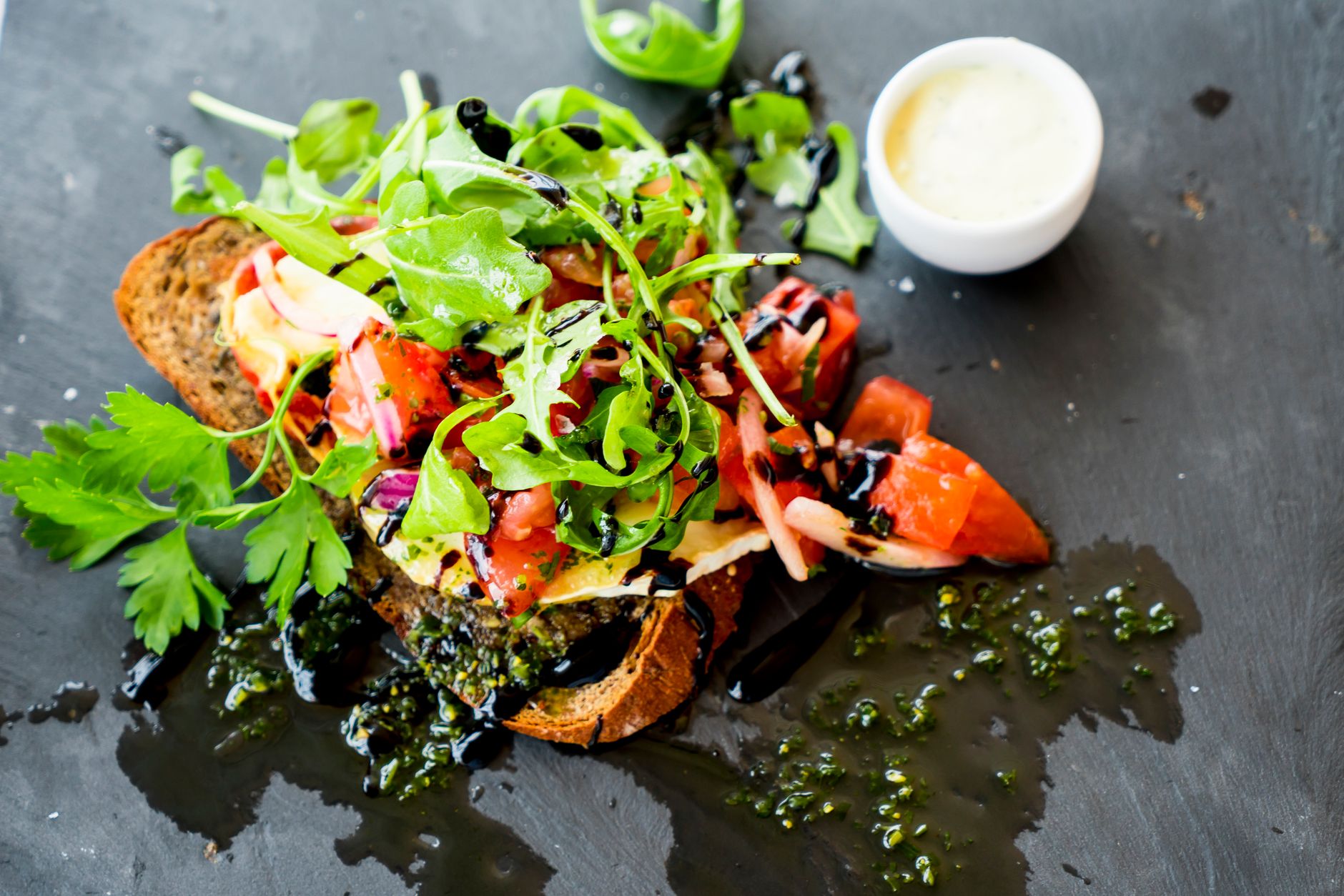 Hidangan signature Tartine Bakery