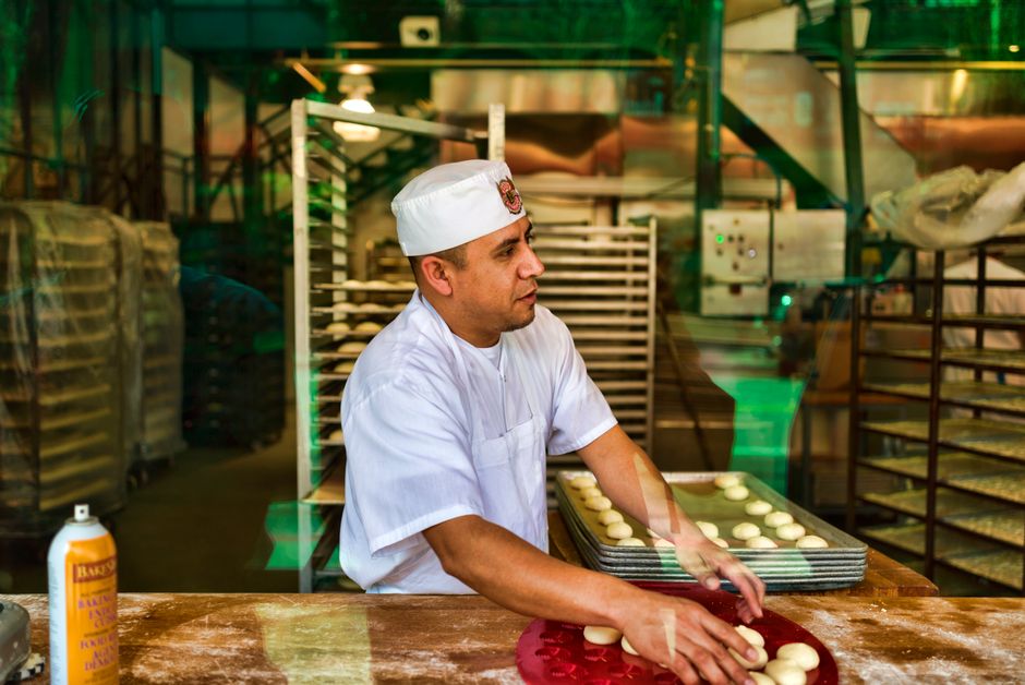 Suasana Tartine Bakery